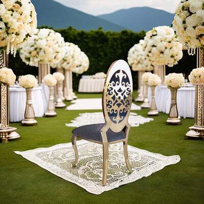 좋은 가격 럭셔리 클래식 하이백 다이닝 체어 골드 스테인리스 스틸 프레임 조각 꽃 등받이 (결혼식, 아파트, 호텔, 이벤트용) 온라인으로